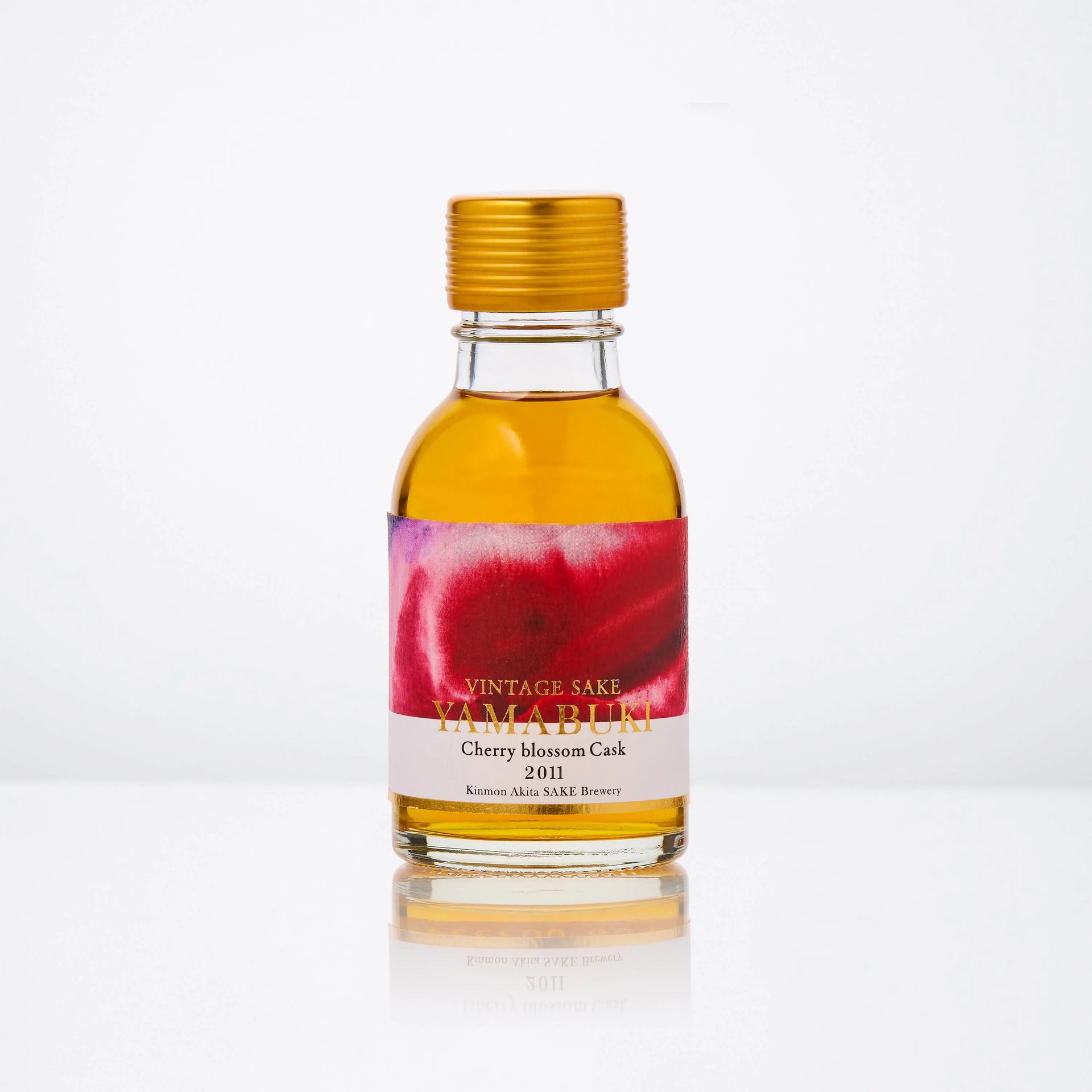 YAMABUKI 桜樽熟成 / VINTAGE SAKE YAMABUKI Cherry Blossom