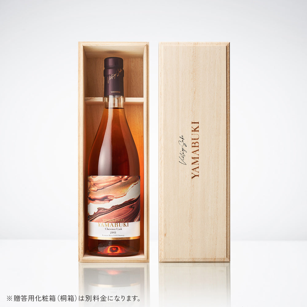 金紋秋田酒造 VINTAGE SAKE YAMABUKI Chestnut Cask / YAMABUKI 栗樽熟成 / 720ml – 金紋秋田酒造 株式会社